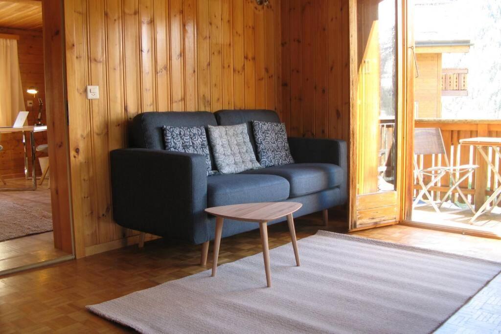 Alpia 26 - Zwei Zimmerwohnung In Traditionellem Walliser Haus Газенрид Экстерьер фото